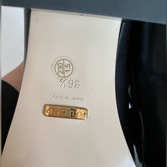 GUCCI NWOT - Horsebit black women’s loafers - Picture 11 of 15